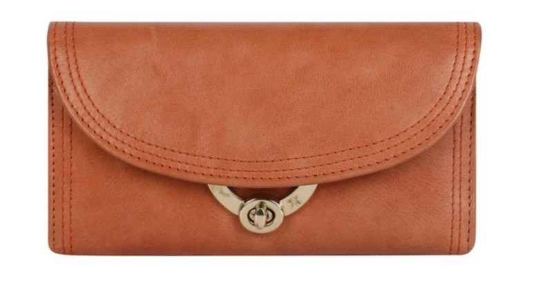 Leather Clutch - Elegant clutch with magnetic flap